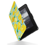 Reinforced rubber bumpers on the corners to protect your Kindle Paperwhite 